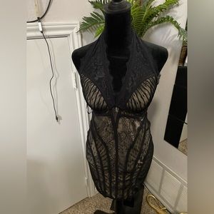 Bebe dress